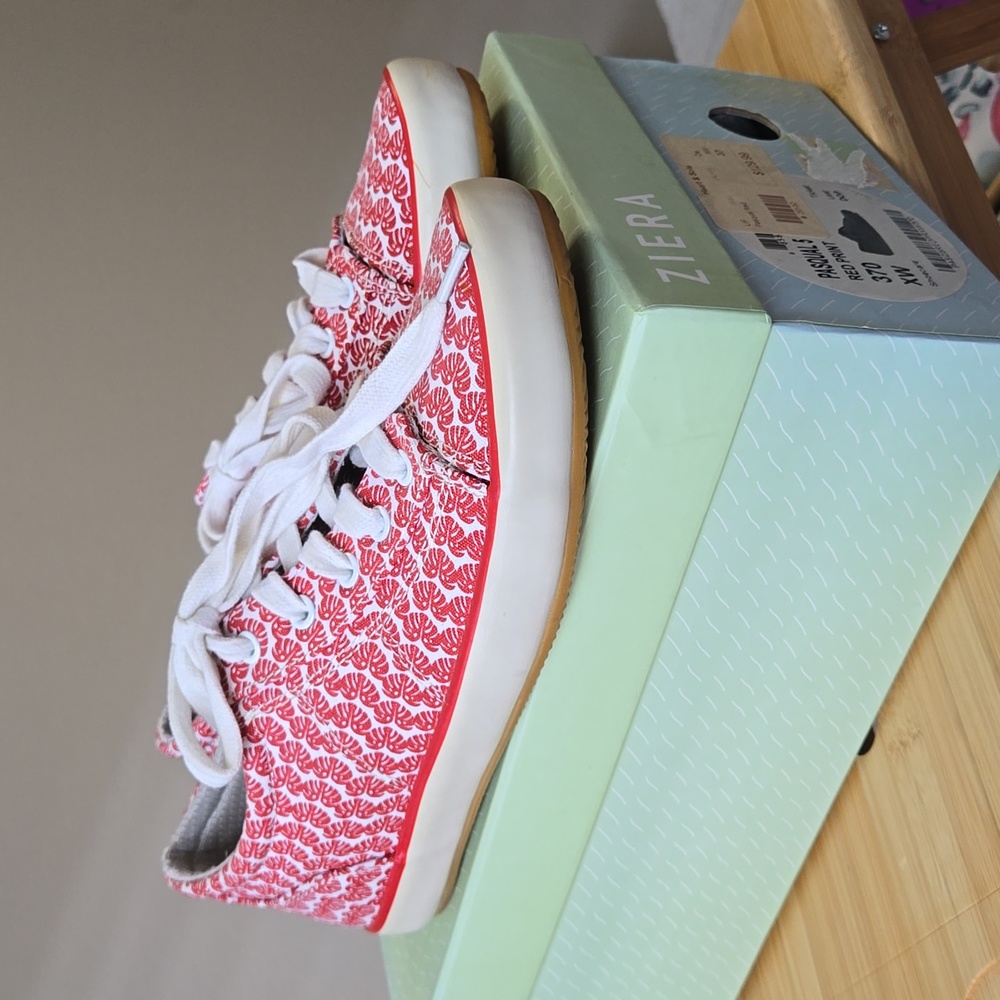 Ziera sneakers sz 37